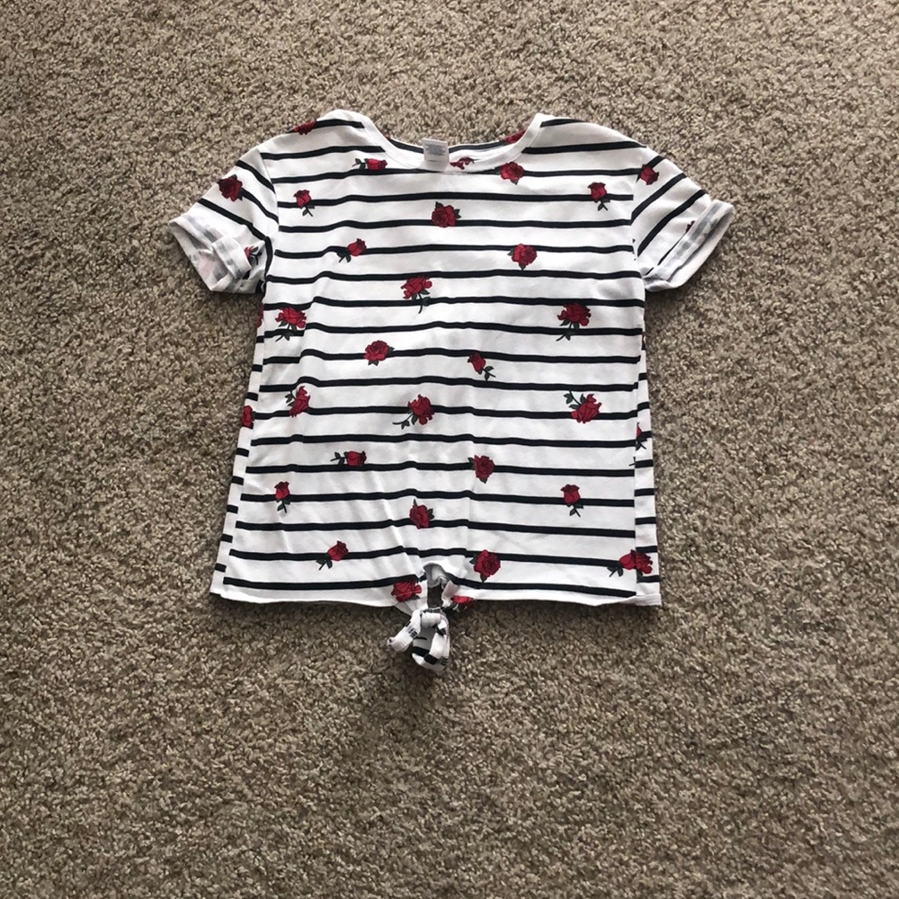 Black striped top with roses on it in size medium